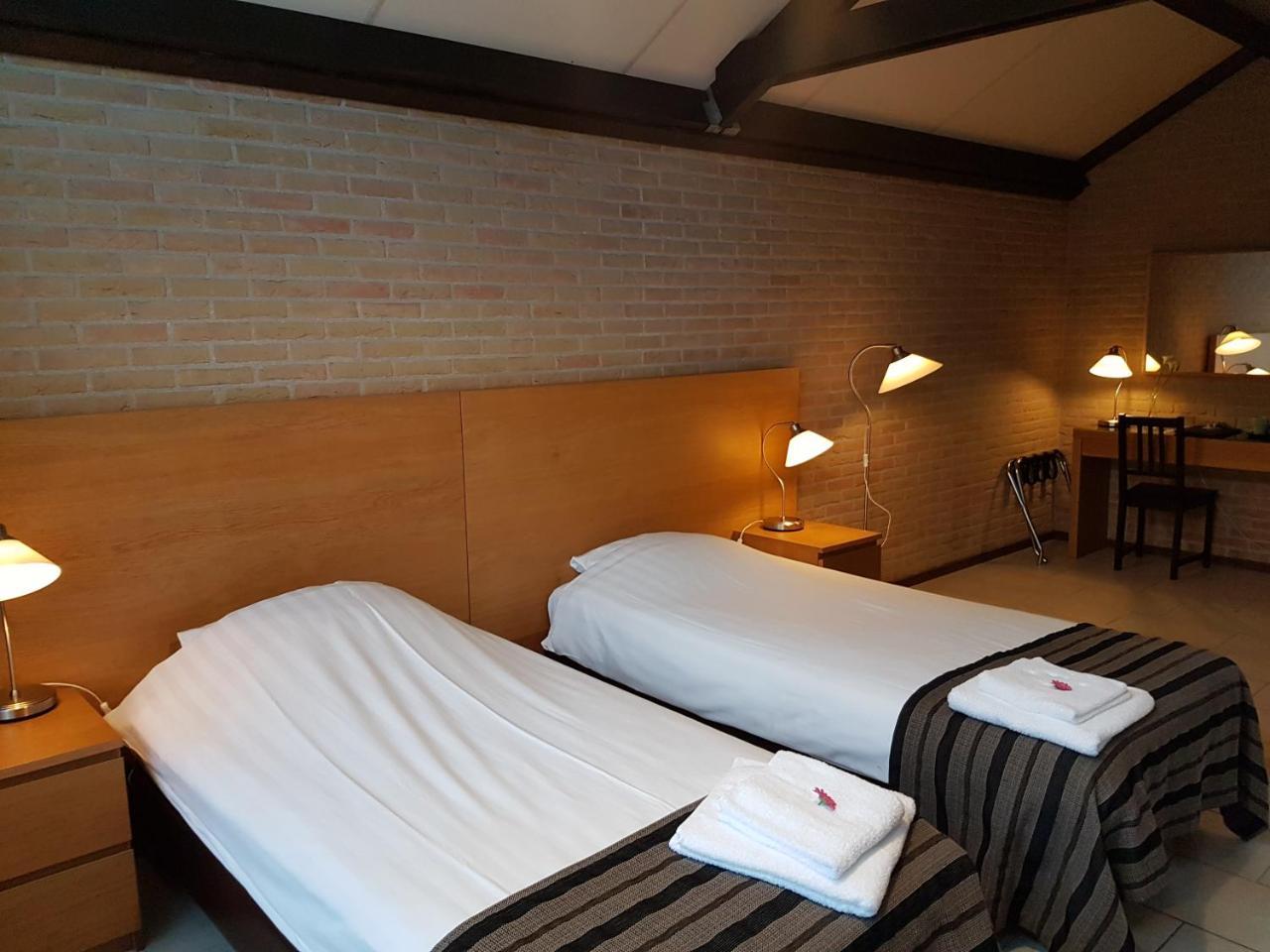 Motel 우스트부르네 외부 사진